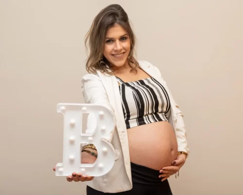 vecteezy_woman-pregnancy-portrait_9348001